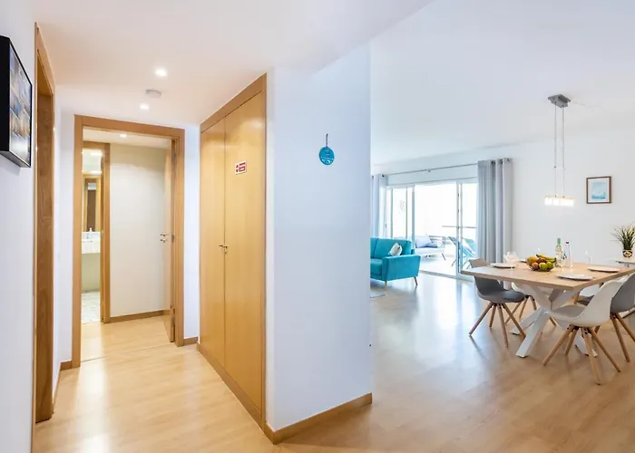 Apartment Workation *